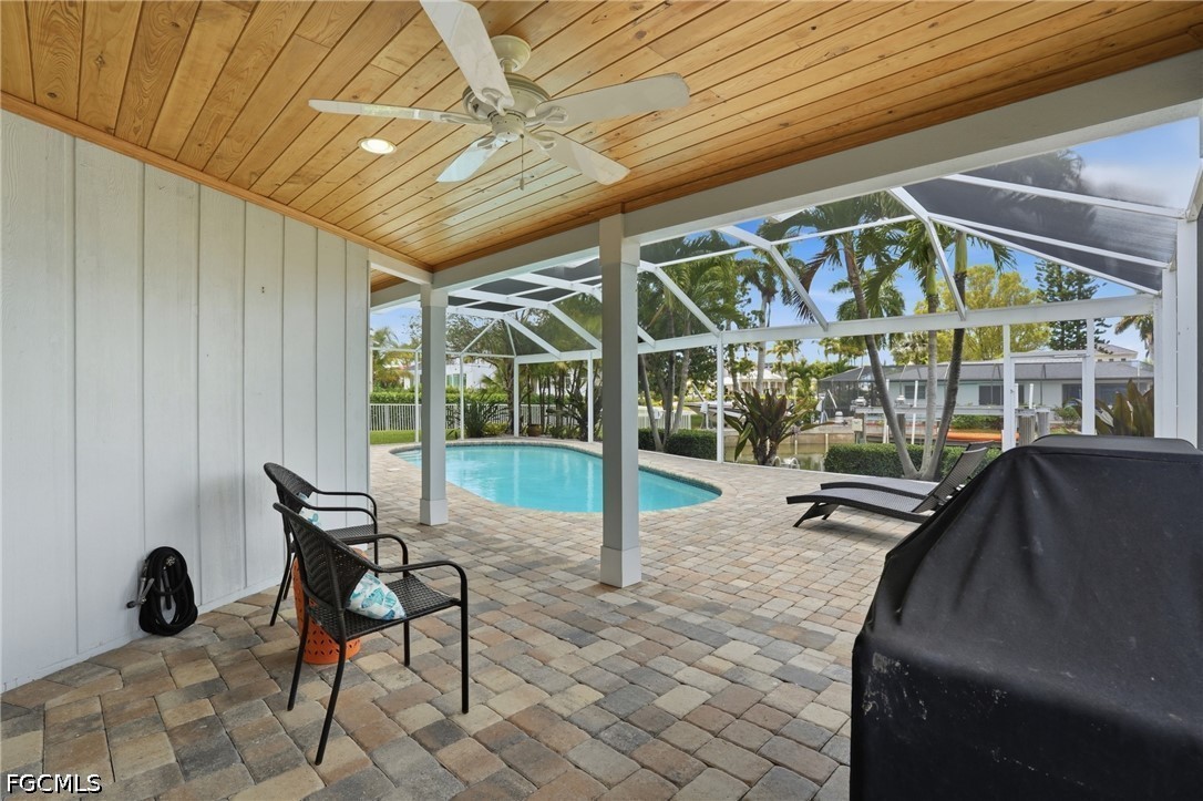 3 Bed Pool Home for Sale in Royal Harbor, photo 22