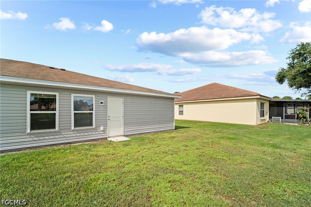 4 Bed Waterfront Home for Sale in Lehigh Acres, photo 22