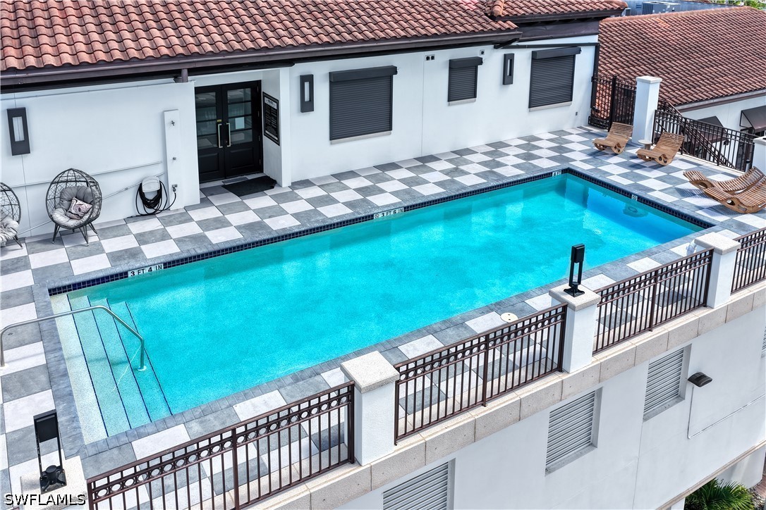 3 Bed Condominium for Sale in Olde Naples, photo 22