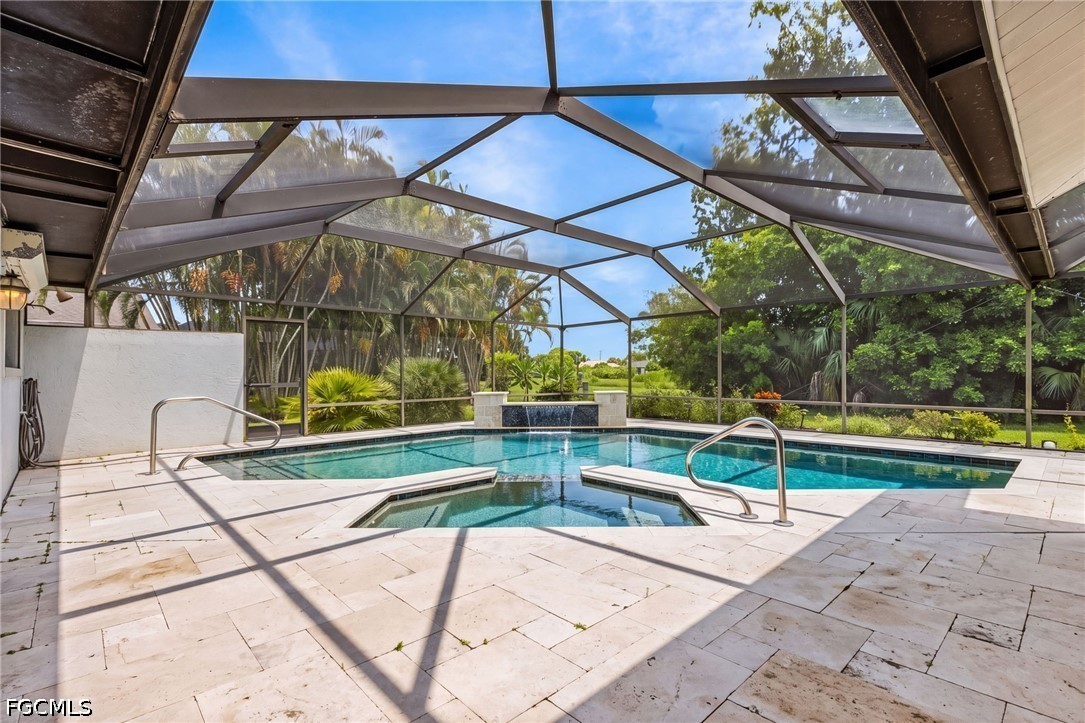 3 Bed Pool Home for Sale in Lochmoor, photo 22