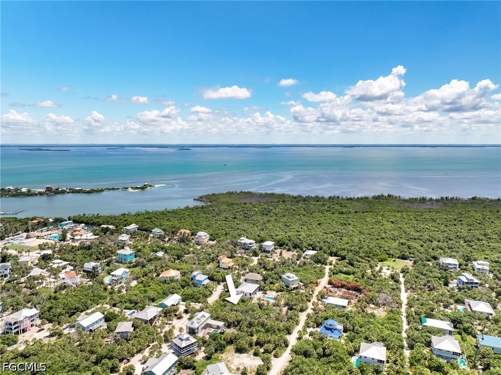 Residential for Sale in Upper Captiva, photo 22