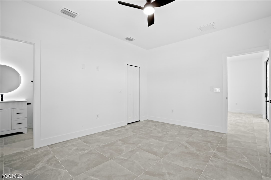 3 Bed SingleFamilyResidence for Sale in Lehigh Acres, photo 22