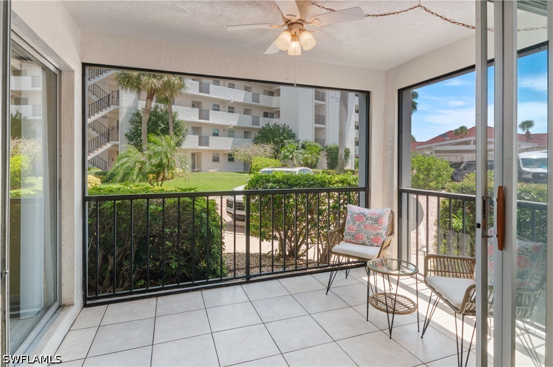 2 Bed Condominium for Sale in Naples, photo 22