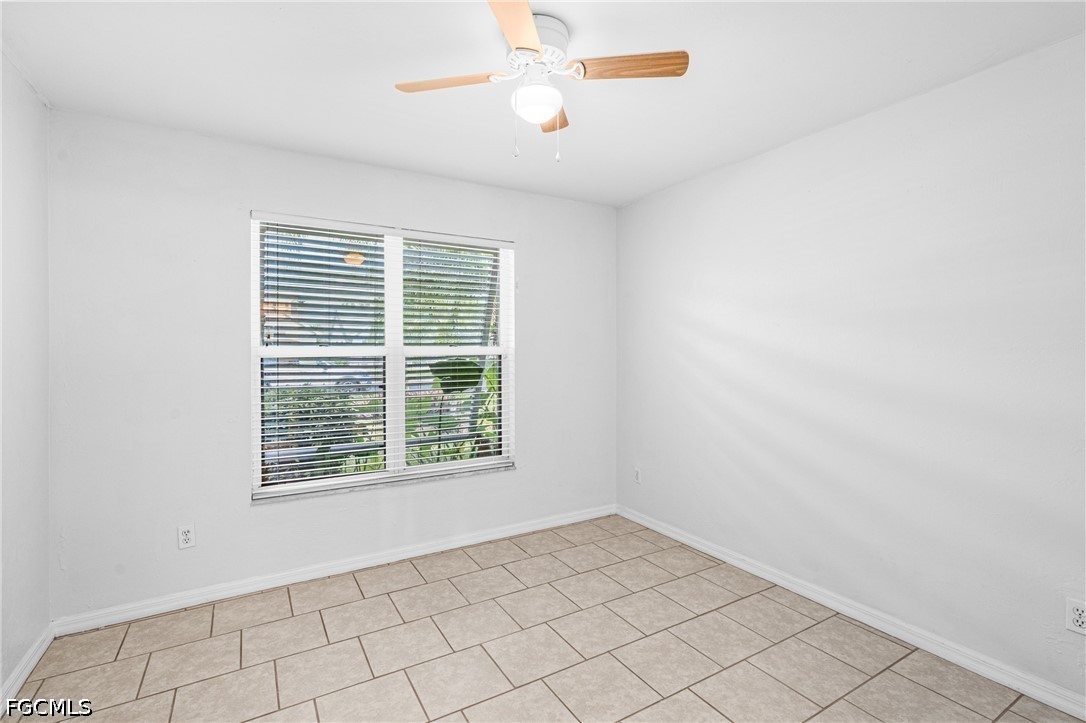 3 Bed SingleFamilyResidence for Sale in The Meadow, photo 22