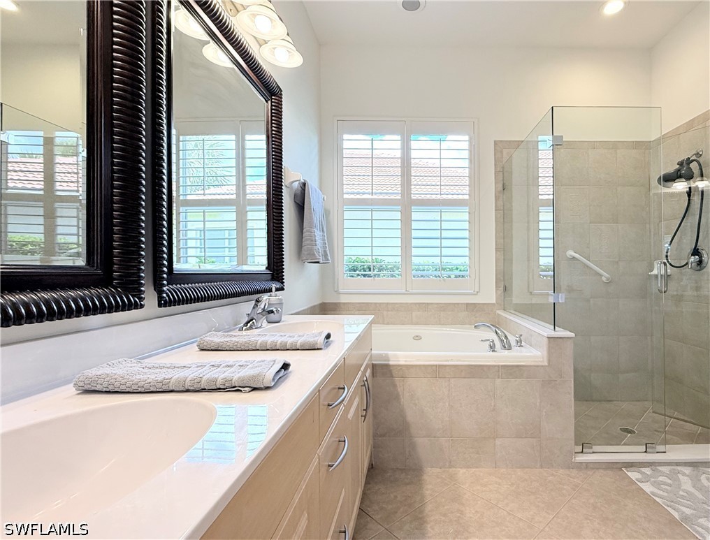3 Bed Pool Home for Sale in Madison Park, photo 22
