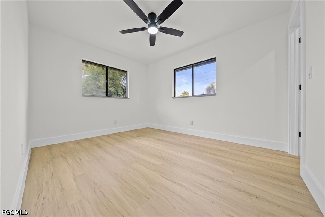 3 Bed SingleFamilyResidence for Sale in Cape Coral, photo 22