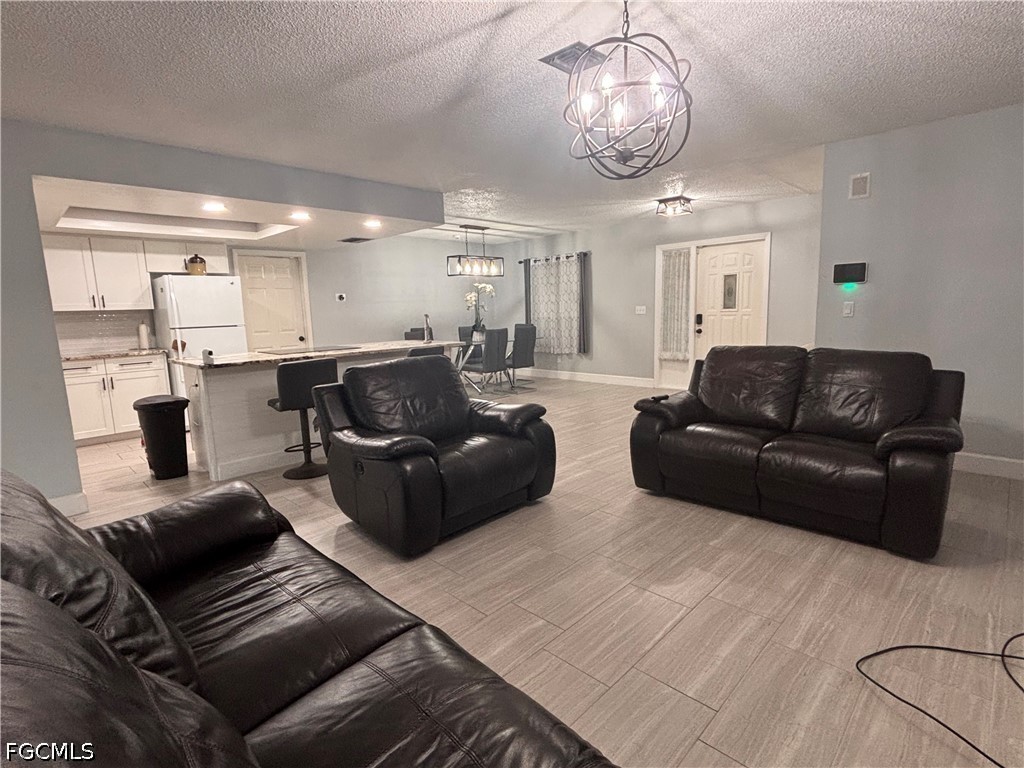 3 Bed SingleFamilyResidence for Sale in Lehigh Acres, photo 22