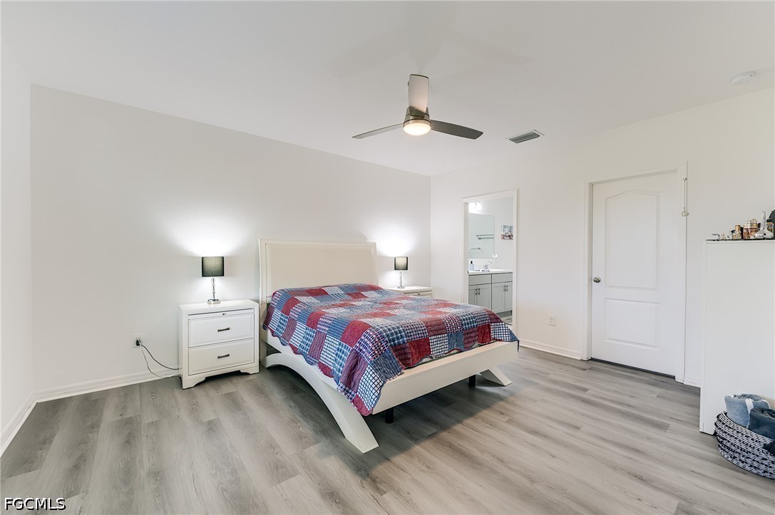 4 Bed SingleFamilyResidence for Sale in Cape Coral, photo 22