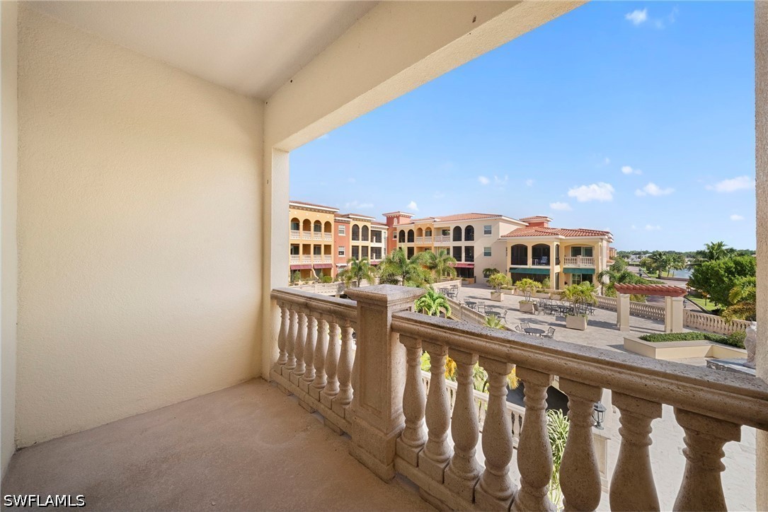 2 Bed Condominium for Sale in Genova, photo 22