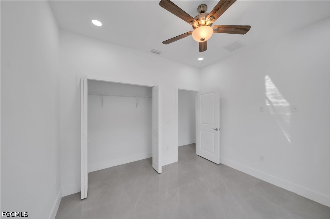 4 Bed SingleFamilyResidence for Sale in Lehigh Acres, photo 22