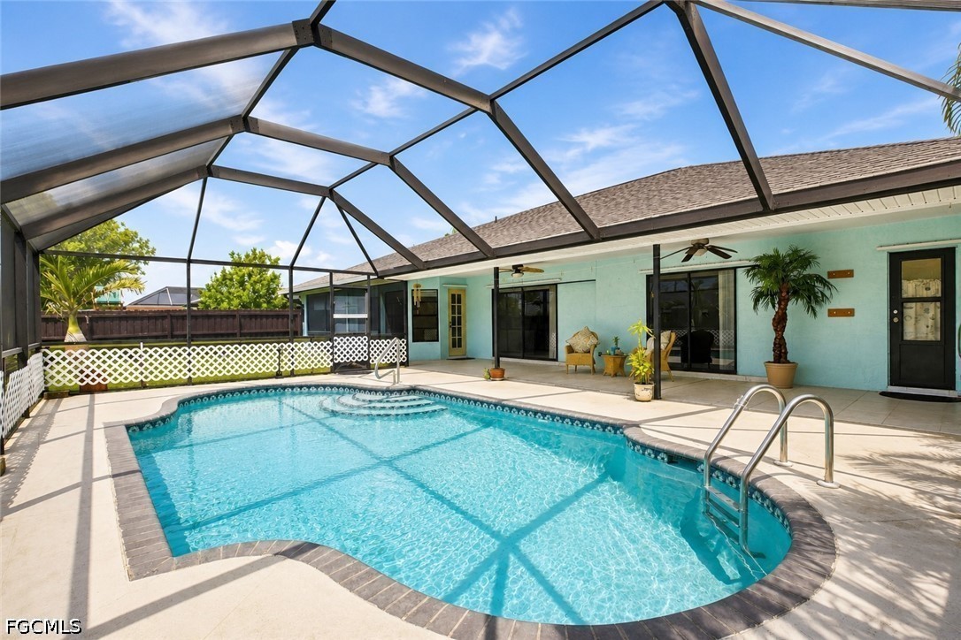 3 Bed Pool Home for Sale in Cape Coral, photo 22
