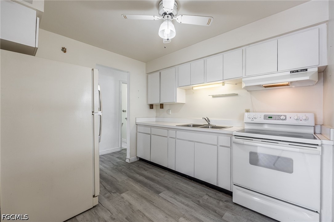 2 Bed Attached for Sale in Pinewood Condominium, photo 22