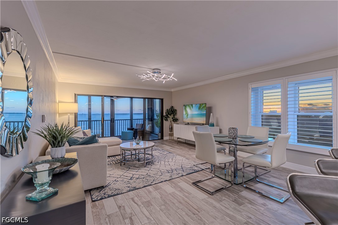 3 Bed Waterfront Home for Sale in North Shore Place, photo 22
