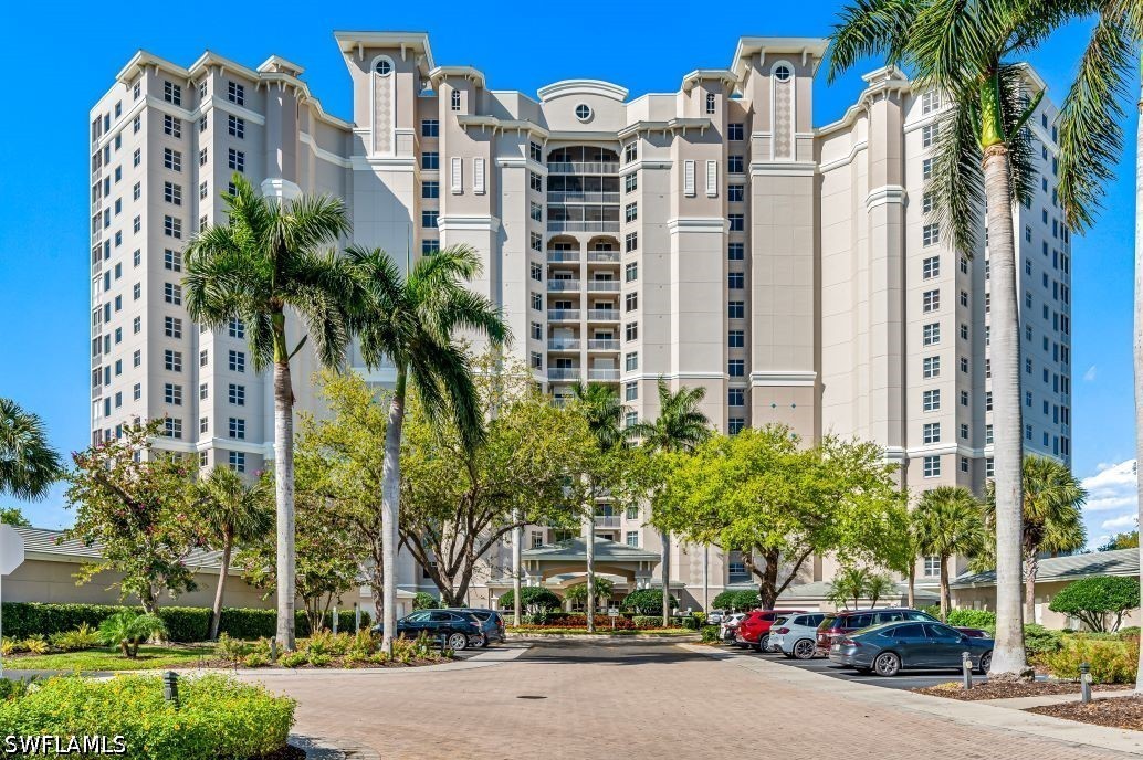 2 Bed Waterfront Home for Sale in Naples, photo 22