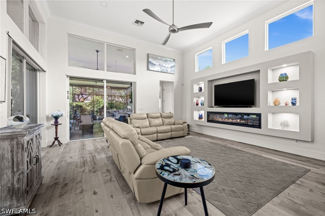 5 Bed SingleFamilyResidence for Sale in Belle Lago, photo 22