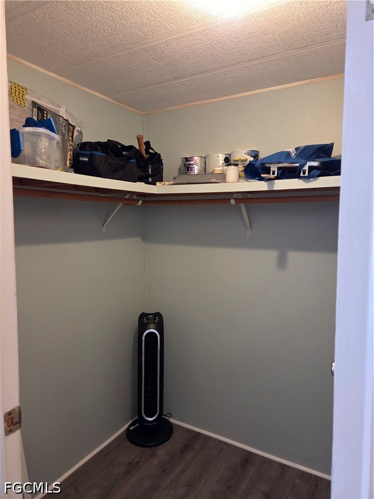 2 Bed ManufacturedHome for Sale in North Fort Myers, photo 22