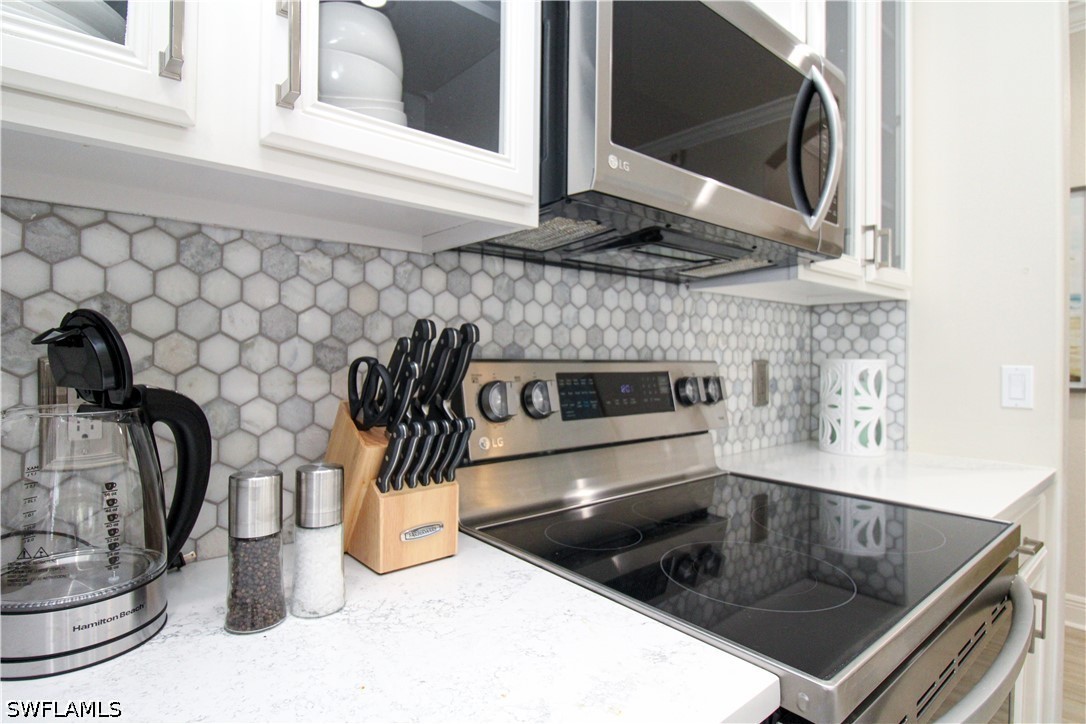 3 Bed Condominium for Sale in Lake Barrington, photo 22