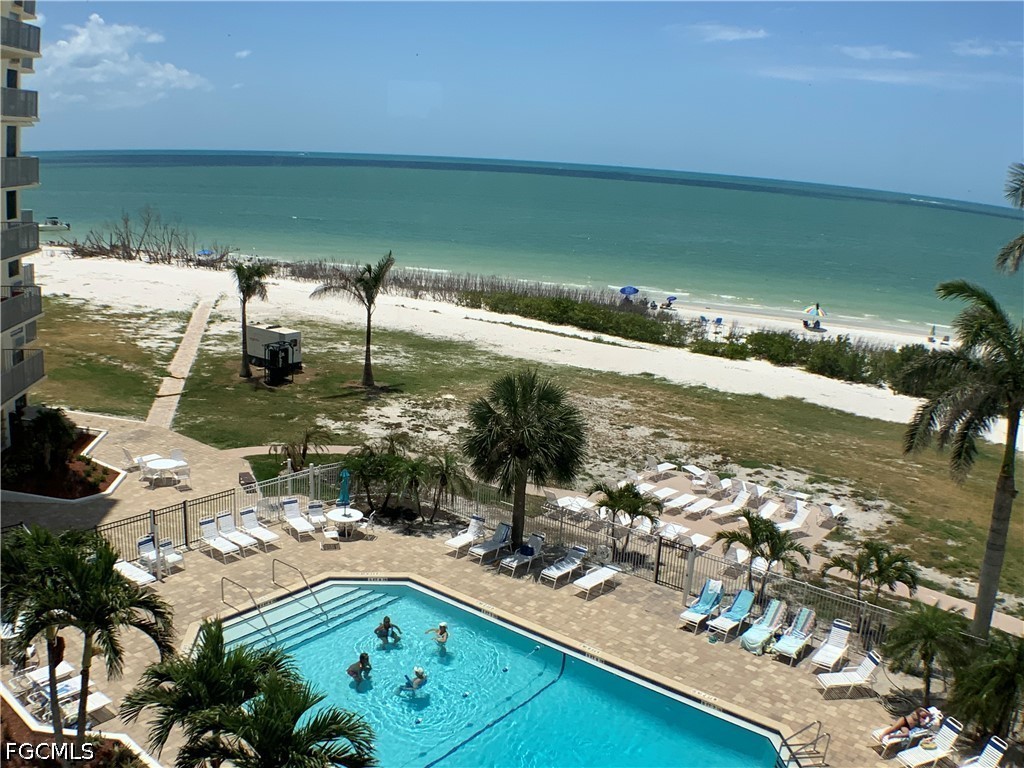 1 Bed Waterfront Home for Sale in Fort Myers Beach, photo 22