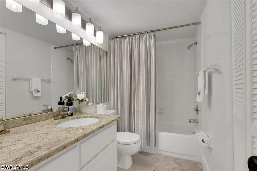 2 Bed Condominium for Sale in Foxmoor, photo 22