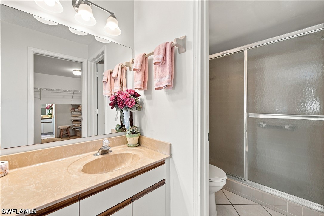 2 Bed Waterfront Home for Sale in Naples, photo 22