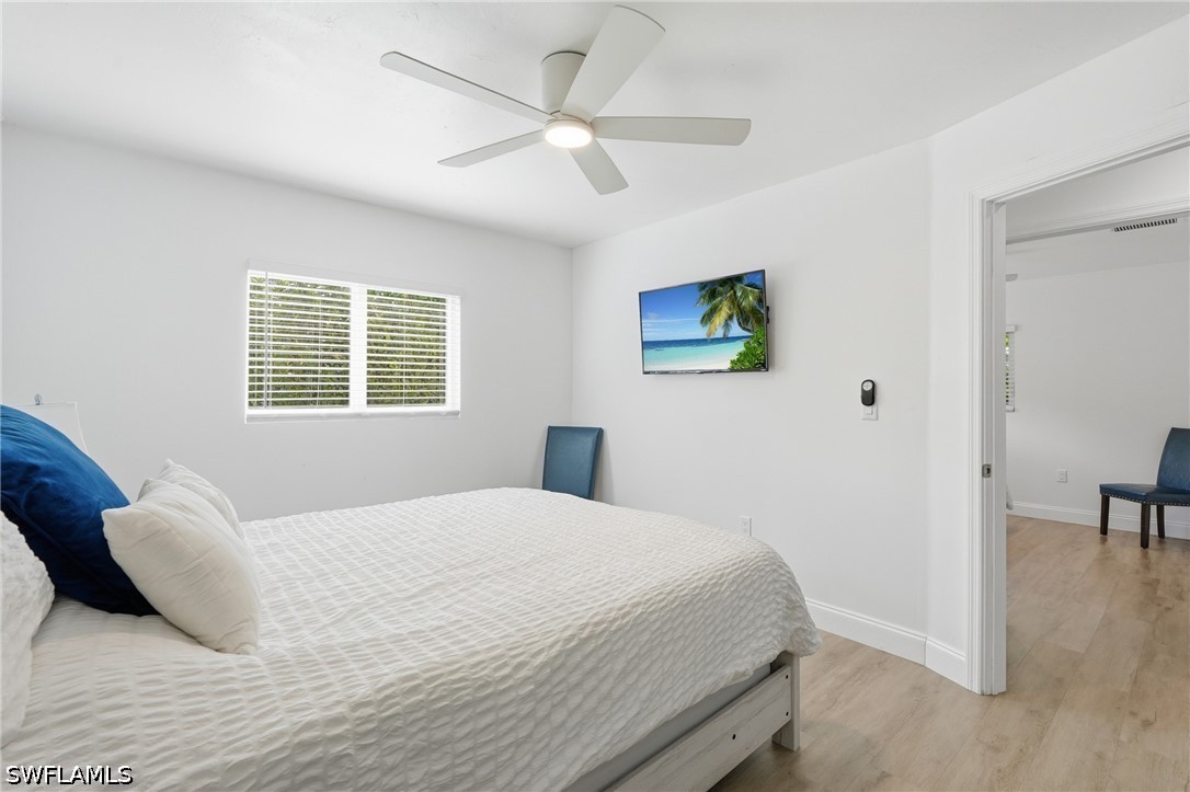 4 Bed Pool Home for Sale in Hallendale, photo 22