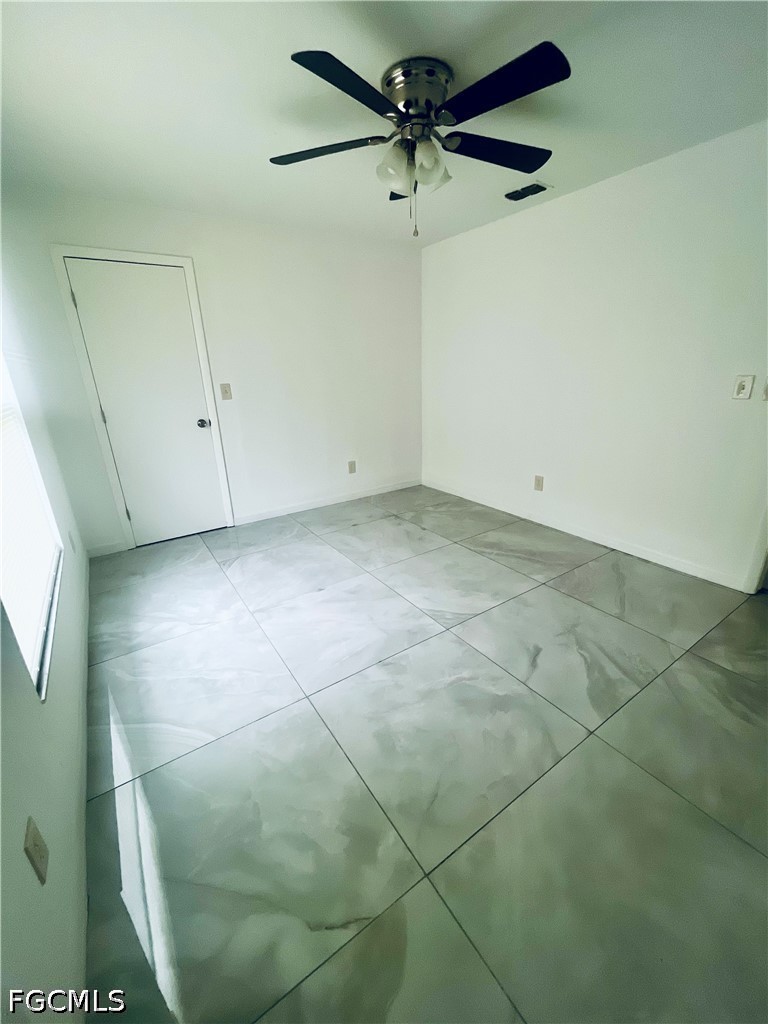 3 Bed SingleFamilyResidence for Sale in Lehigh Acres, photo 22