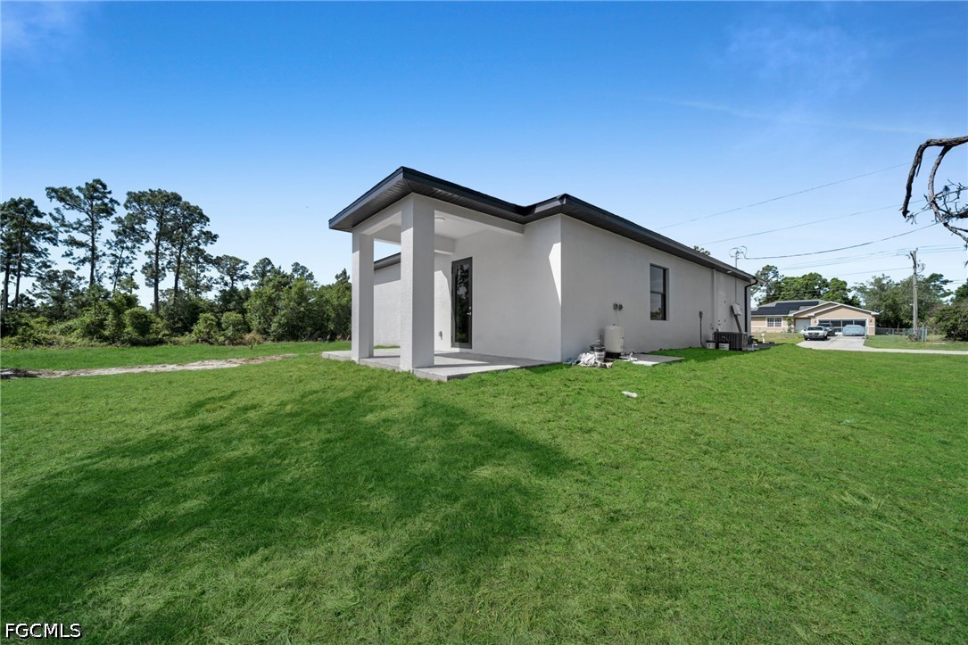 3 Bed SingleFamilyResidence for Sale in Lehigh Acres, photo 22