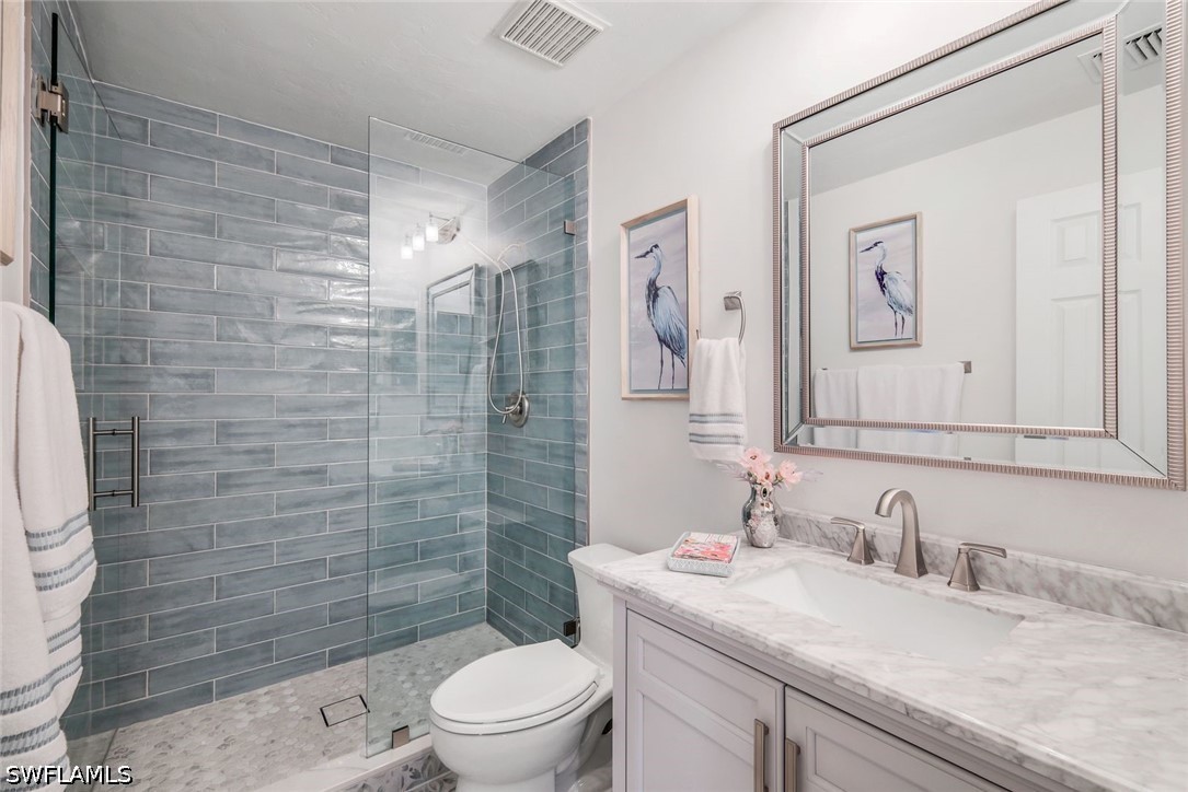 2 Bed Condominium for Sale in Naples, photo 22