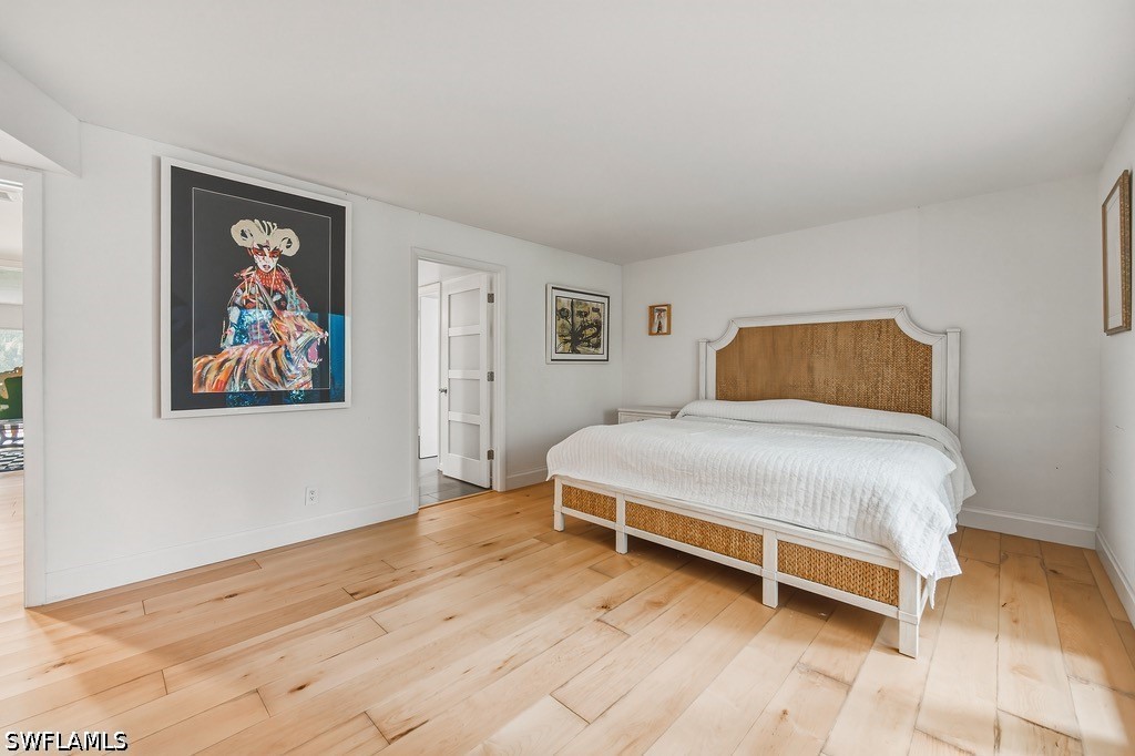 2 Bed Condominium for Sale in Naples, photo 22