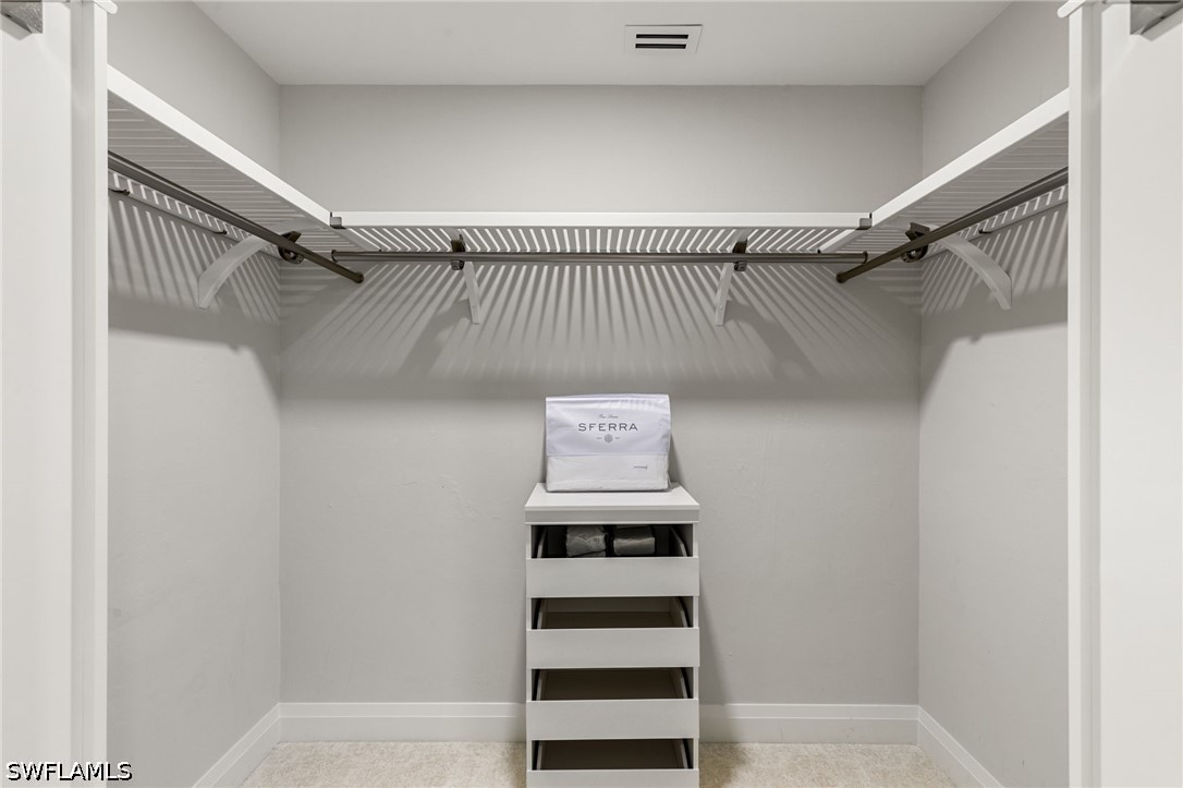 3 Bed Condominium for Sale in Colonade, photo 22