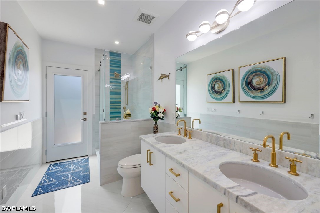 3 Bed Pool Home for Sale in Marco Island, photo 22