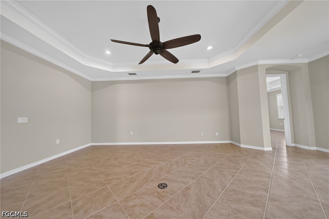 4 Bed SingleFamilyResidence for Sale in Venetian Pointe, photo 22