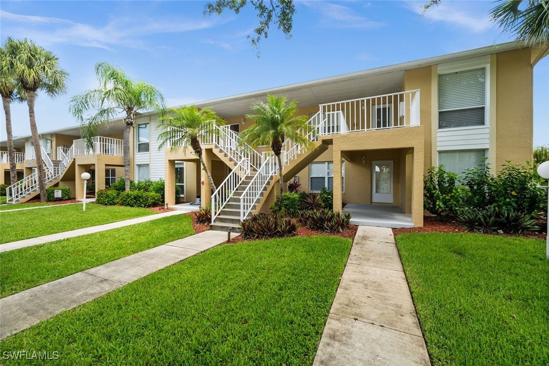 2 Bed Waterfront Home for Sale in Naples, photo 23