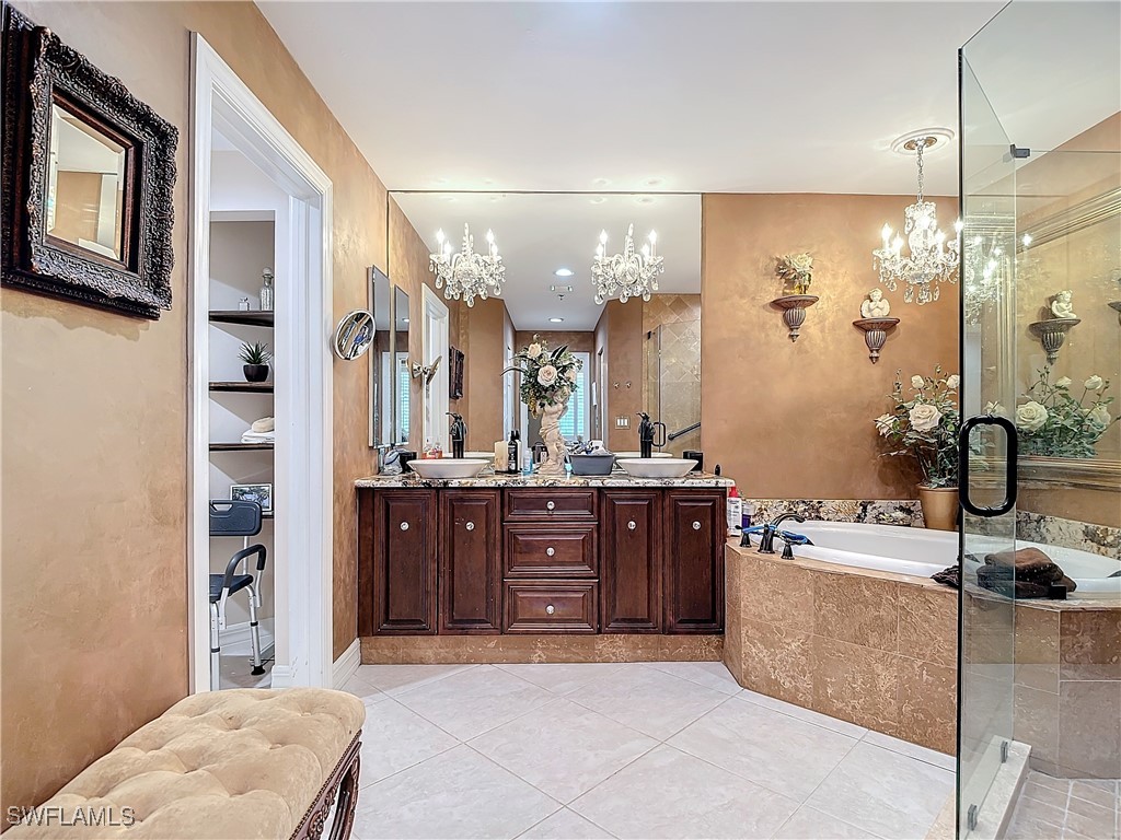 3 Bed Waterfront Home for Sale in Marco Island, photo 23