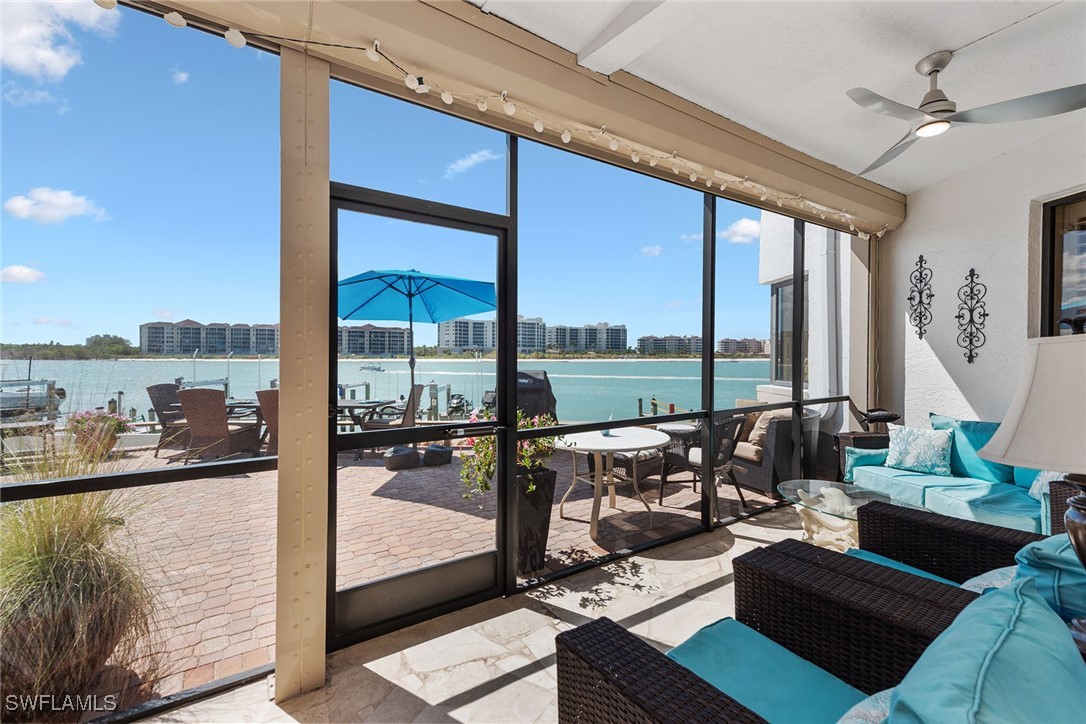 2 Bed Waterfront Home for Sale in La Peninsula, photo 23