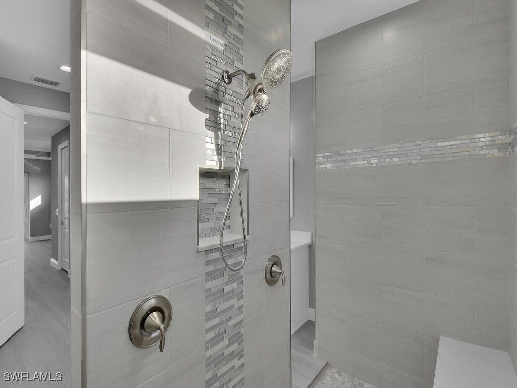 3 Bed Pool Home for Sale in Pine Valley, photo 23