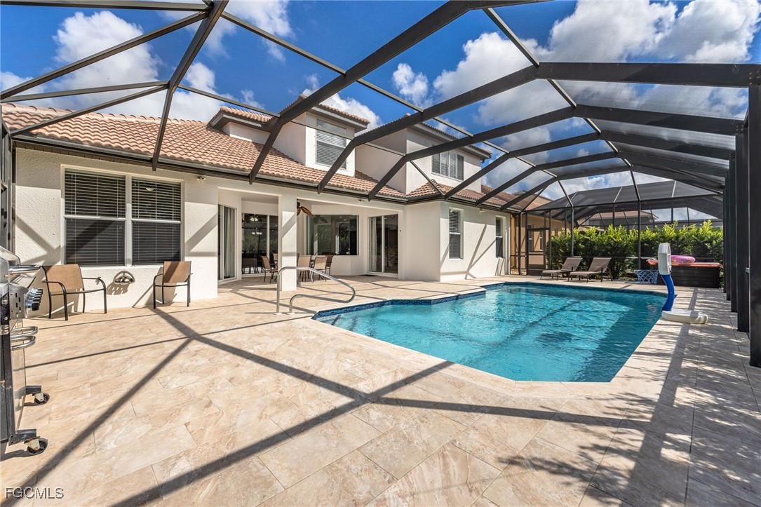 6 Bed Pool Home for Sale in Stoneybrook, photo 23