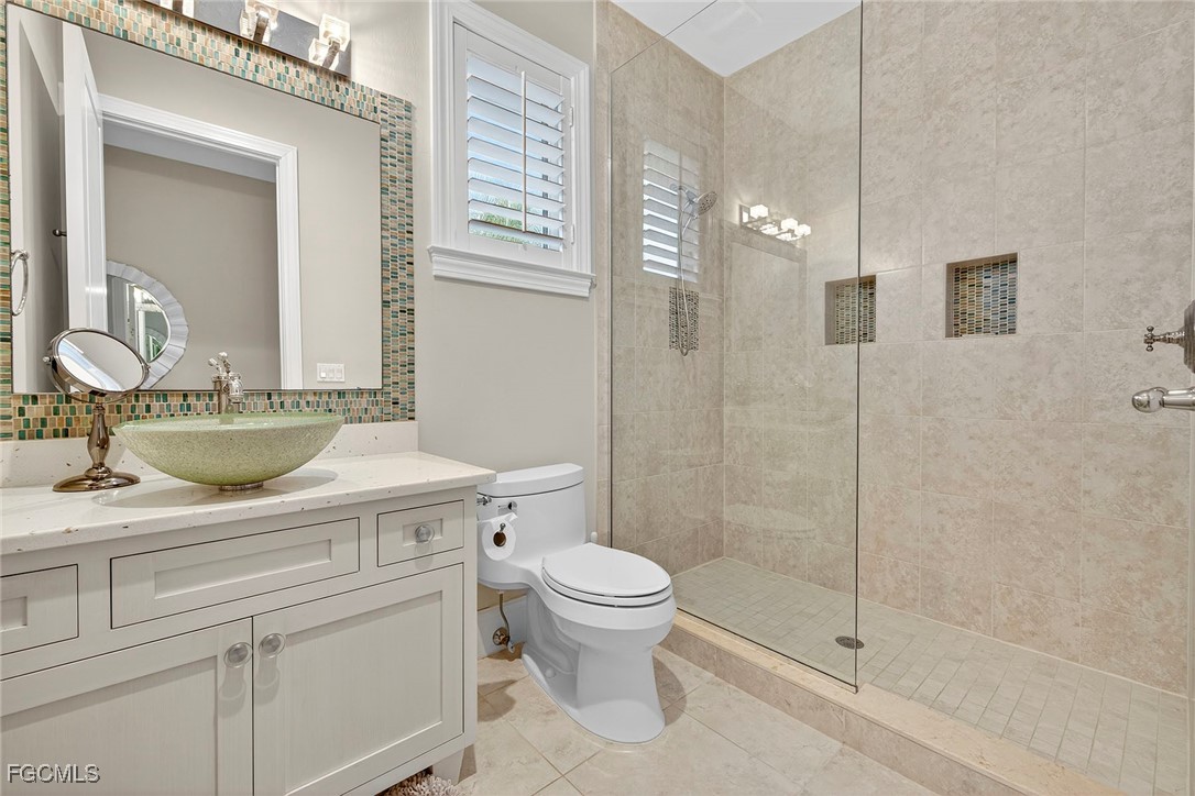 4 Bed Pool Home for Sale in Sanibel, photo 23
