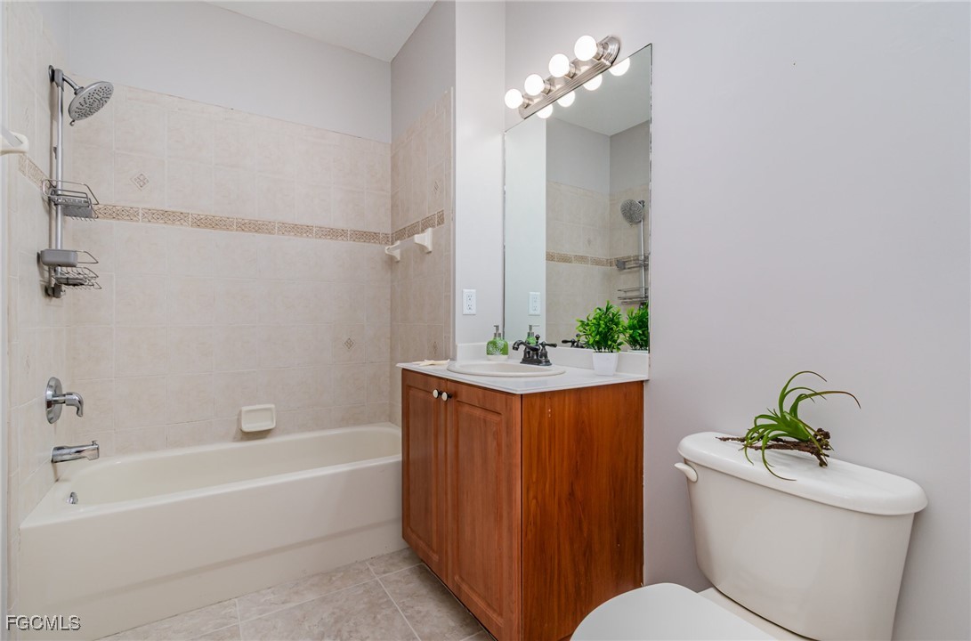 3 Bed Condominium for Sale in Jonathans Bay, photo 23