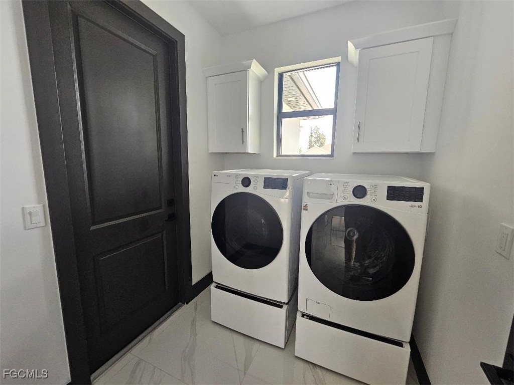 3 Bed Pool Home for Sale in Cape Coral, photo 23