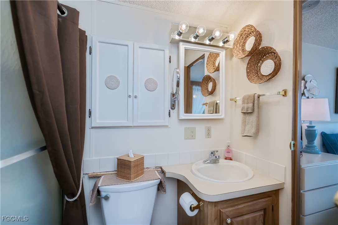 1 Bed ManufacturedHome for Sale in North Fort Myers, photo 23