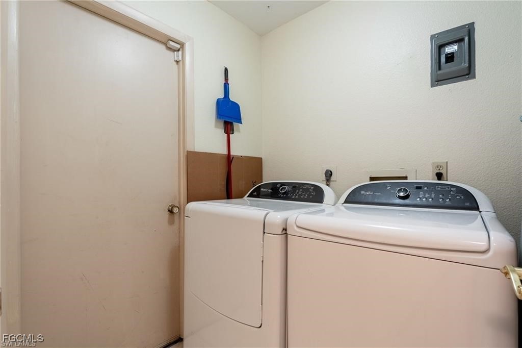 3 Bed Pool Home for Sale in Laurel Oaks, photo 23