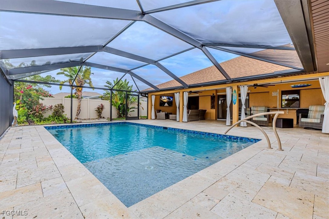 3 Bed Pool Home for Sale in Cape Coral, photo 23