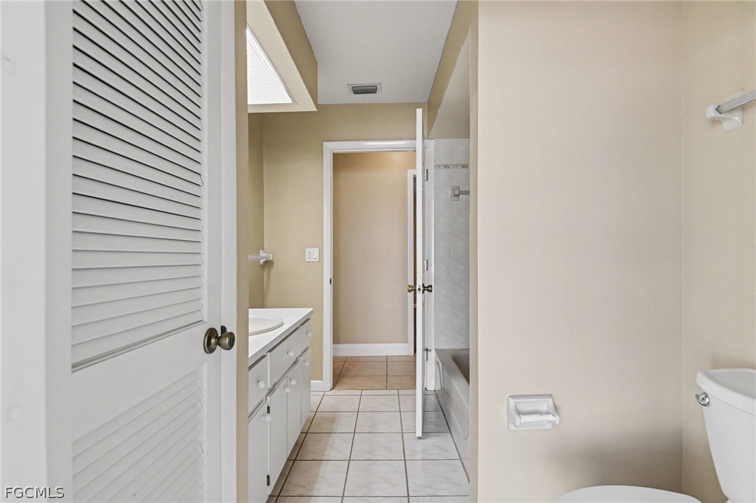 3 Bed Pool Home for Sale in Cape Coral, photo 23