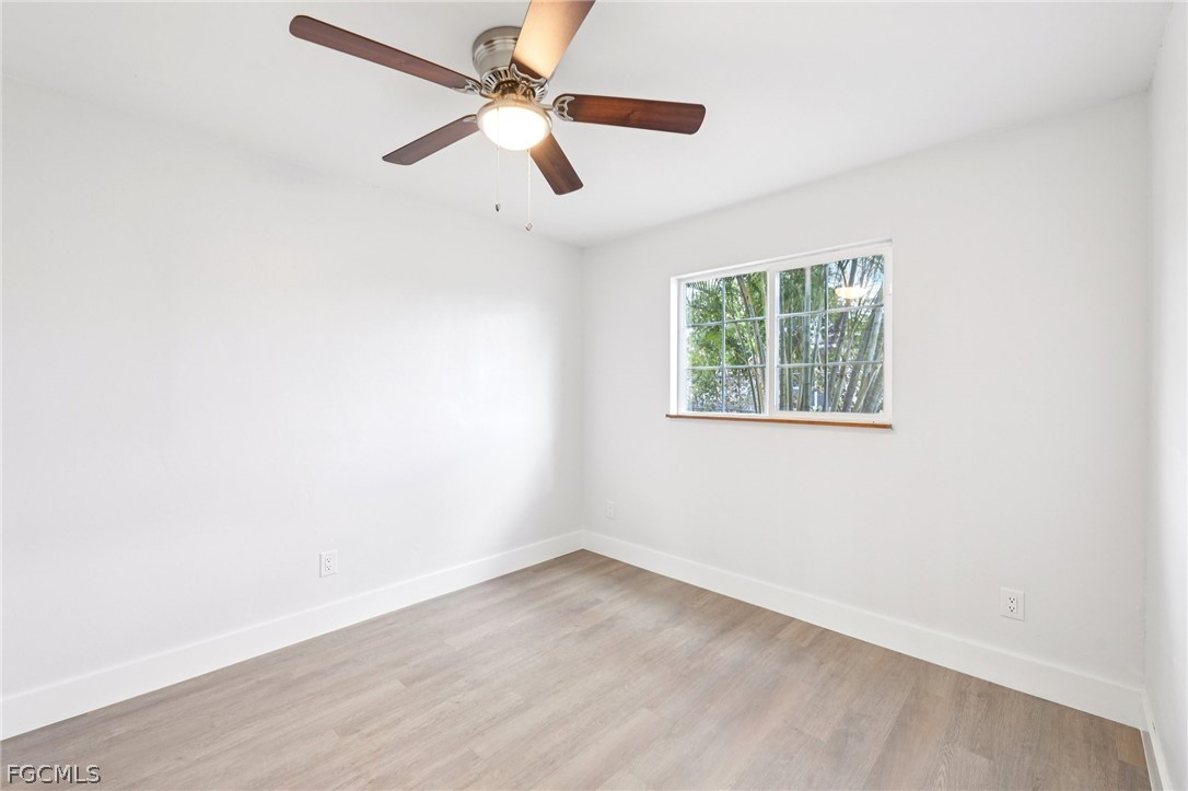 5 Bed SingleFamilyResidence for Sale in Cape Coral, photo 23