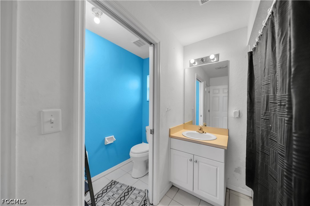 4 Bed SingleFamilyResidence for Sale in Cape Coral, photo 23