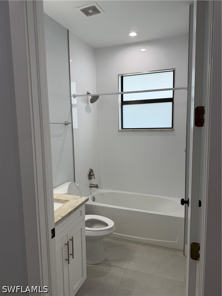 3 Bed SingleFamilyResidence for Sale in Naples, photo 23