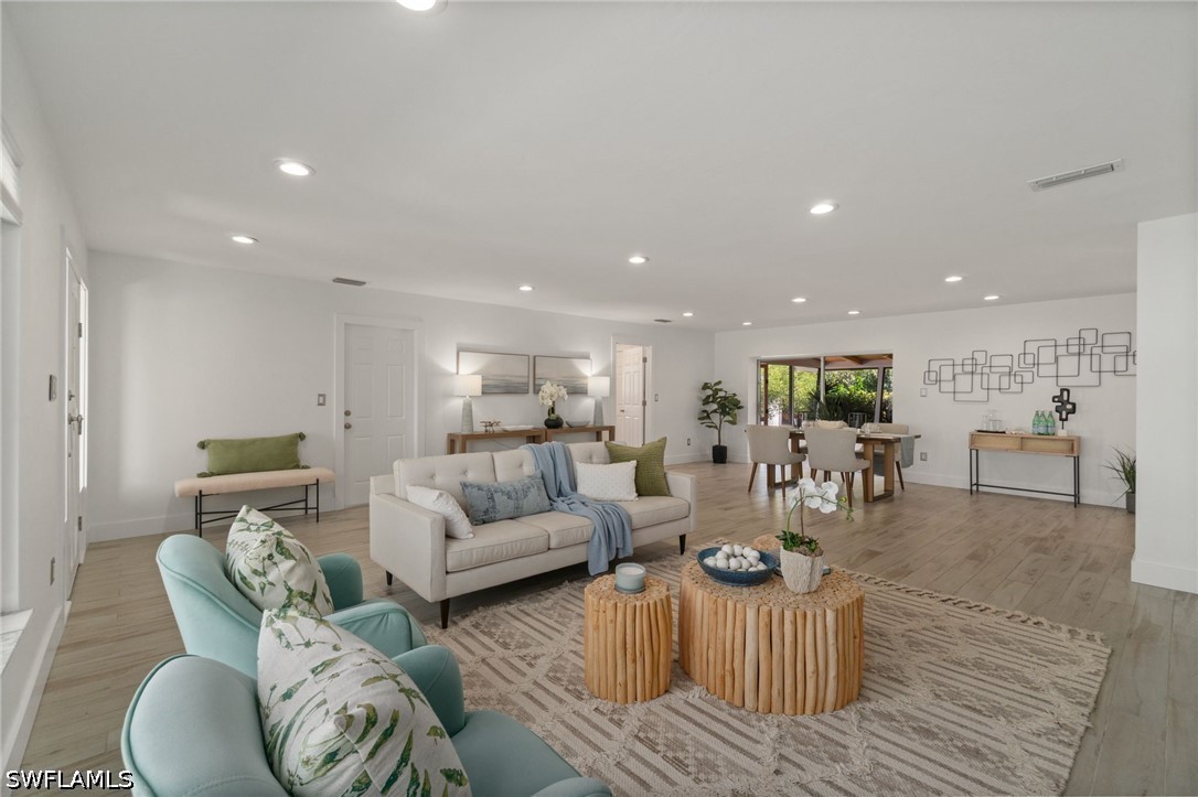 2 Bed SingleFamilyResidence for Sale in Estero, photo 23
