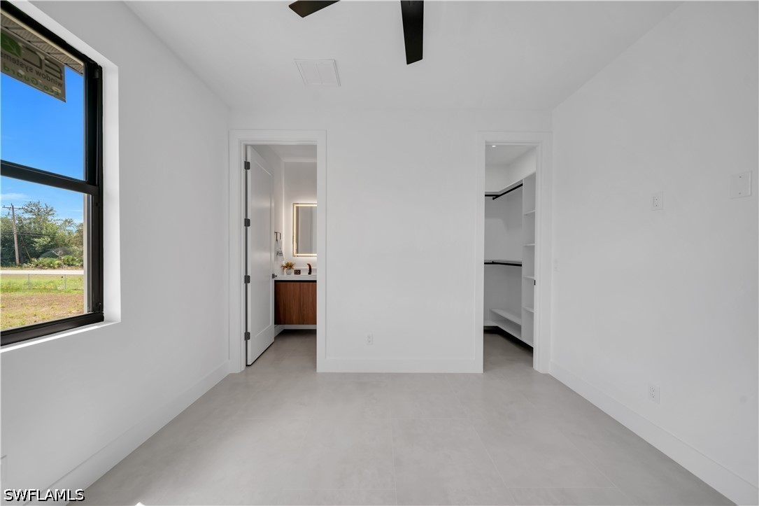 4 Bed SingleFamilyResidence for Sale in Lehigh Acres, photo 23