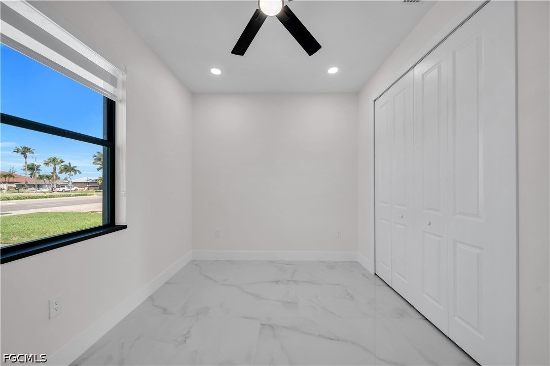 3 Bed SingleFamilyResidence for Sale in Cape Coral, photo 23